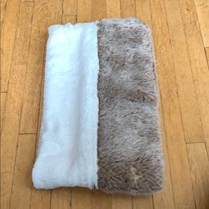 American Eagle Faux Fur Loop Scarf